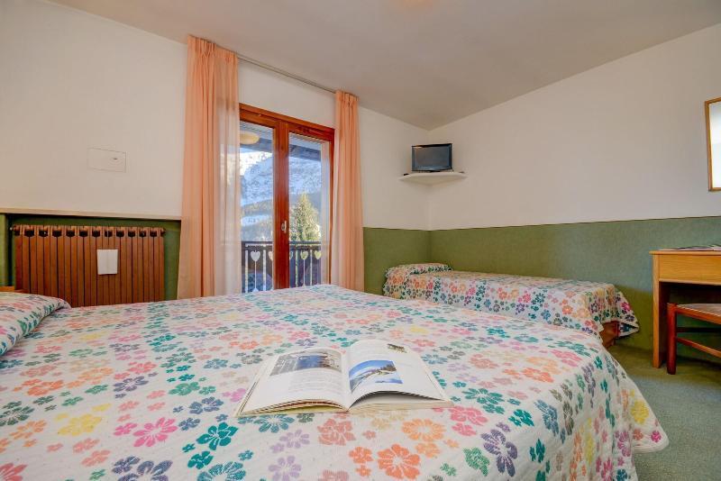 Hotel Splendor Фолгарида Екстериор снимка