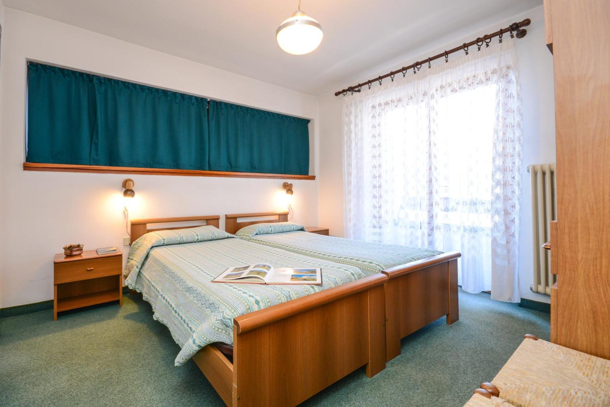 Hotel Splendor Фолгарида Екстериор снимка